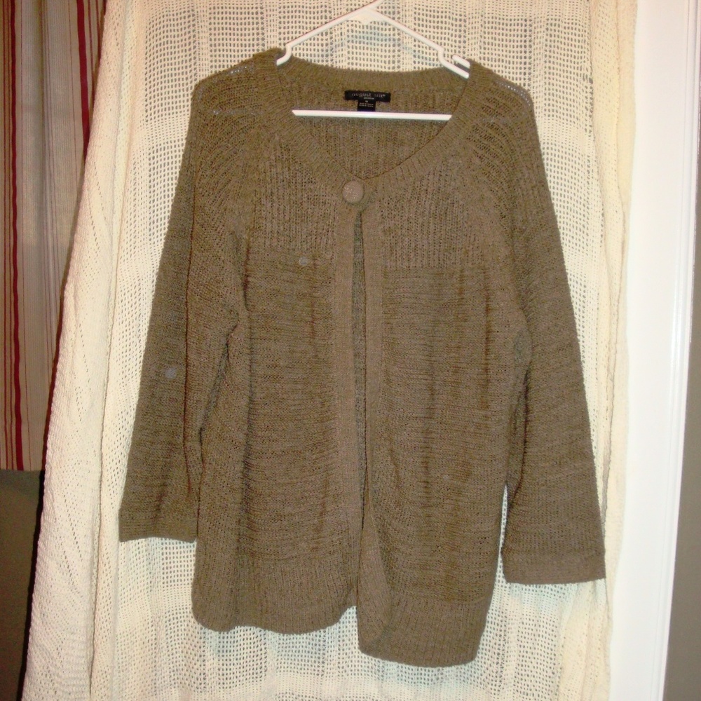 August Silk Woman's Cardigan. 1X. 3/4 sleeve